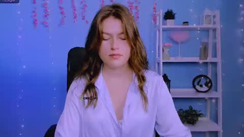 emma_dark_ online show from 07/13/26, 07:22