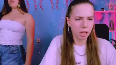 emma_dark_ online show from 07/17/26, 07:26