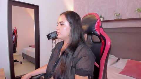 E M M A online show from 03/19/26, 03:10