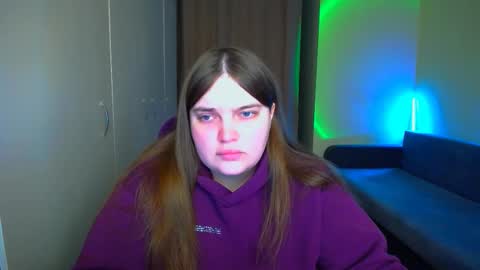 Eva online show from 11/16/25, 08:31