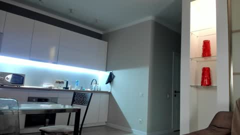 Emma online show from 12/07/24, 10:45