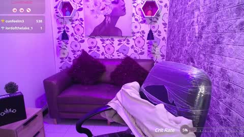 Snapshot of emma_garciaa_ chatting on 01/25/25, 06:45 emma online show from 01/25/25, 06:45