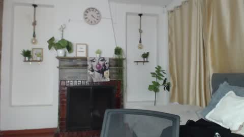 Tell me Emma online show from 06/22/26, 01:30