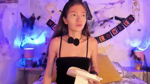 emma_jhoons online show from 10/05/25, 11:08