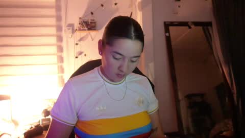 emma_johnson_ online show from 01/14/25, 03:22