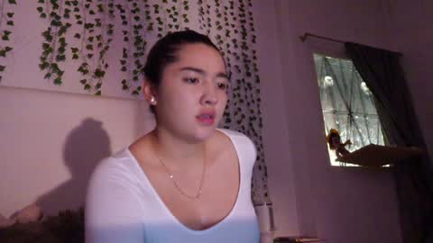 emma_johnson_ online show from 09/29/25, 02:38