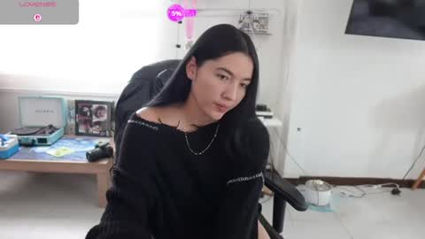 emma_johnson_ online show from 06/23/26, 04:27