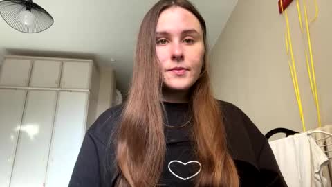 emma_just online show from 02/12/25, 09:52