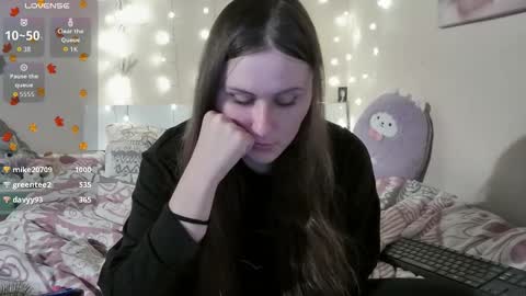 Snapshot of emma_just chatting on 11/01/25, 08:11 emma_just online show from 11/01/25, 08:11