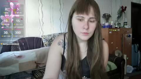 emma_just online show from 05/01/26, 04:50