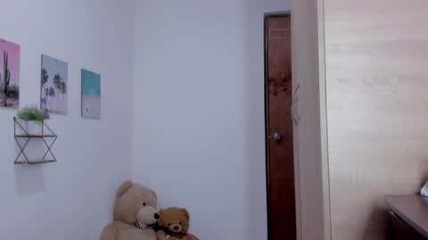 whises lits        online show from 02/22/26, 07:34