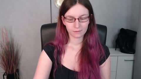 emma online show from 02/14/25, 10:17