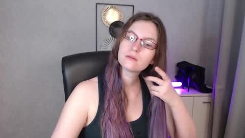 emma online show from 09/11/25, 05:29