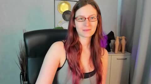 emma online show from 05/18/26, 05:35