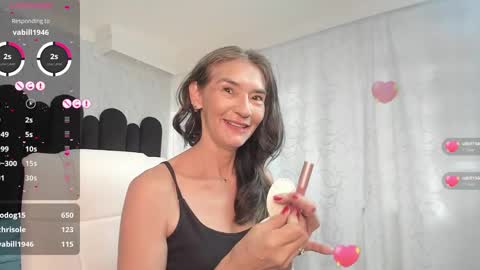 Snapshot of emma_mendoza chatting on 02/09/25, 03:01 Emma online show from 02/09/25, 03:01