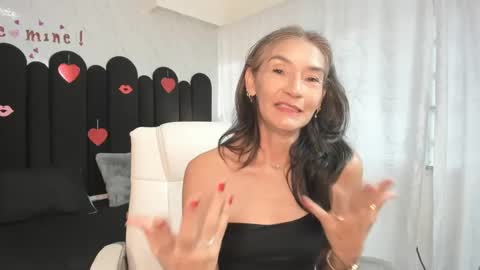 Snapshot of emma_mendoza chatting on 02/12/25, 03:16 Emma online show from 02/12/25, 03:16