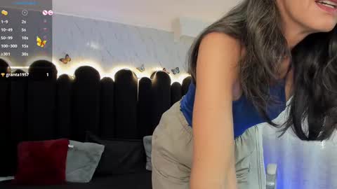 Snapshot of emma_mendoza chatting on 09/10/25, 12:16 Emma online show from 09/10/25, 12:16