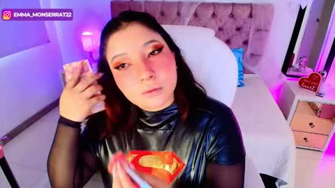 Emma Monserratt online show from 10/31/25, 08:21