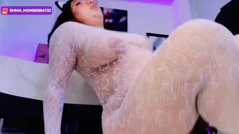 Emma Monserratt online show from 11/07/25, 08:42