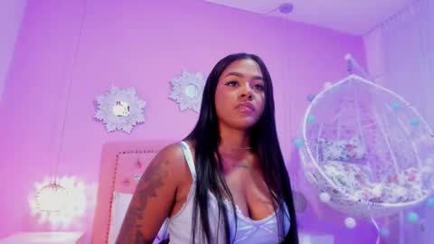 Emma Morgann online show from 11/21/25, 11:09