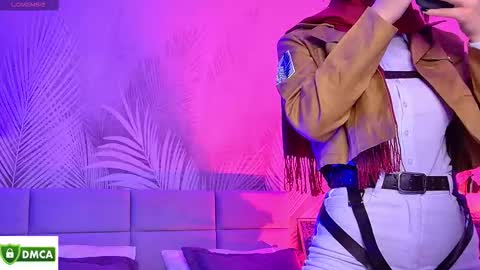 Snapshot of emma_plux chatting on 11/01/25, 08:27 Emma online show from 11/01/25, 08:27