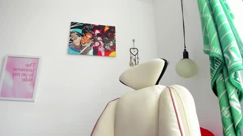 Snapshot of emma_rinaldi_ chatting on 02/08/26, 03:37 Emma online show from 02/08/26, 03:37