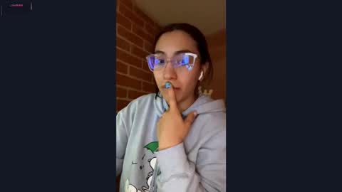 Snapshot of emma_rouse69 chatting on 11/18/25, 04:55 Emma Rouse Independent Model online show from 11/18/25, 04:55