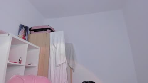 Emma   online show from 12/05/24, 12:33