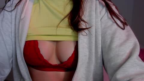 Emma   online show from 12/11/24, 06:58