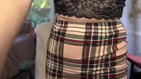 Snapshot of emma_ruby chatting on 12/16/24, 05:43 Emma Ruby online show from 12/16/24, 05:43