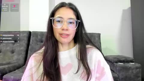 Snapshot of emma_sandovaal chatting on 02/02/26, 03:27 Emma online show from 02/02/26, 03:27