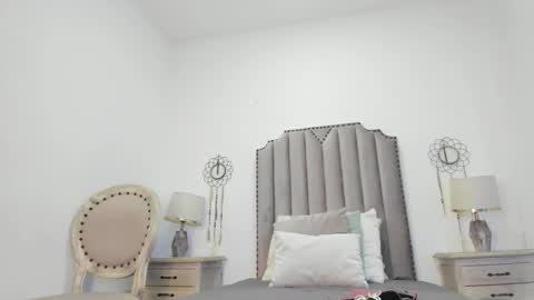 Snapshot of emma_scott_7 chatting on 12/01/25, 11:26 emma scott 7 online show from 12/01/25, 11:26