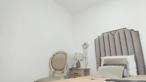 Snapshot of emma_scott_7 chatting on 12/03/25, 11:08 emma scott 7 online show from 12/03/25, 11:08