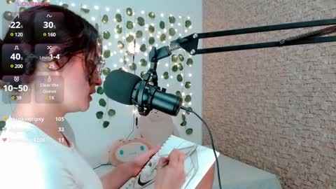 Snapshot of emma_unu chatting on 01/06/25, 05:41 Emma online show from 01/06/25, 05:41