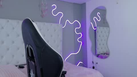 emma_visconti online show from 10/02/25, 12:34