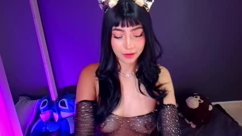 Emma web online show from 12/22/25, 06:16