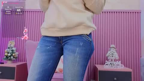 emma cortez online show from 12/18/25, 11:49