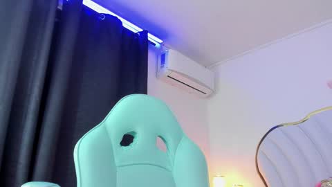 Welcome Im yosein  Your love is my passion activate it with your tips and enjoy with me online show from 02/23/25, 12:41