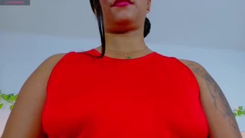 Welcome Im yosein  Your love is my passion activate it with your tips and enjoy with me online show from 10/17/25, 09:50