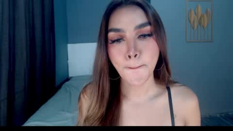 Emma online show from 06/24/26, 02:43