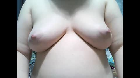 Snapshot of emmamelody944534 chatting on 03/21/26, 05:23 emmamelody online show from 03/21/26, 05:23