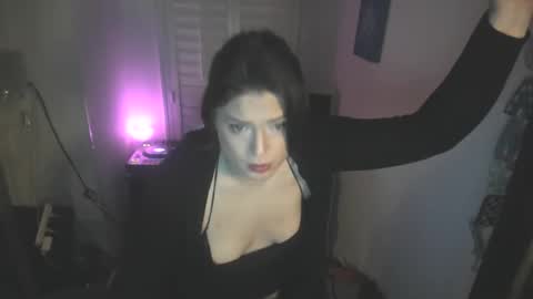 Emma Miley online show from 12/27/24, 04:26