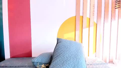 emmanaughty_ online show from 09/19/25, 10:10