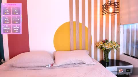 emmanaughty_ online show from 10/21/25, 10:32