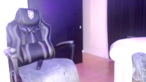 Snapshot of emmarosebvip chatting on 07/29/26, 11:14 Emma Rose B. online show from 07/29/26, 11:14