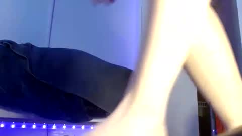 Snapshot of emmarosebvip chatting on 08/03/26, 10:46 Emma Rose B. online show from 08/03/26, 10:46
