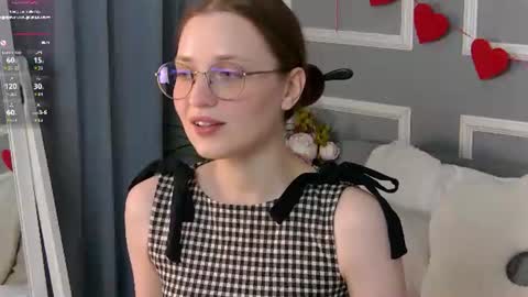 Emma online show from 06/15/26, 06:48