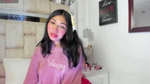 Snapshot of emmaskinny_ chatting on 01/08/26, 08:55 Emma online show from 01/08/26, 08:55