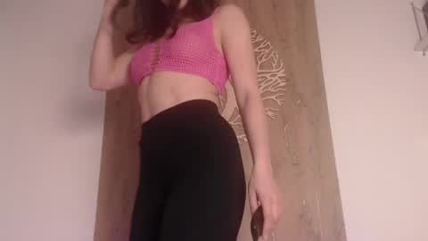 Snapshot of emmastinsen chatting on 05/22/26, 04:30 emmastinsen online show from 05/22/26, 04:30