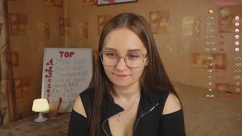 Mia online show from 02/12/25, 07:13